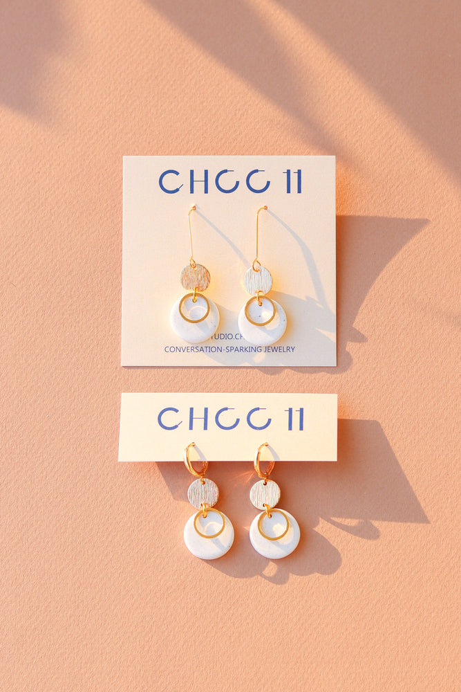ANNE EARRINGS // Gold-tone