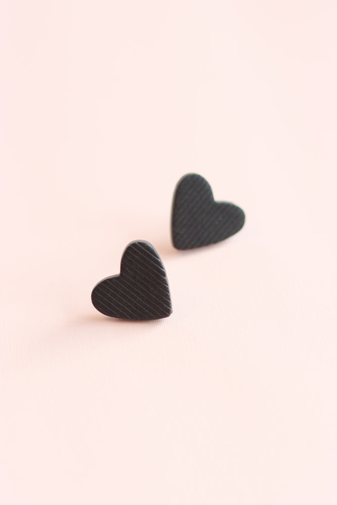 LITTLE HEART EARRINGS