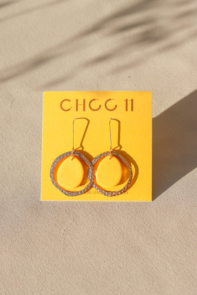 OLIVIA EARRING // GOLD TONE