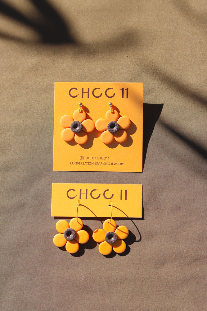 DAISY EARRINGS