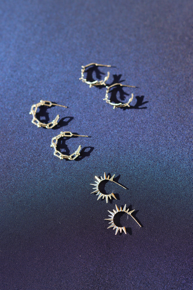 Z-WHITE GOLD PLATED STUDS 01