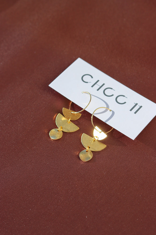 X GOLD PLATED GEOMETRIC CHARMS EARRING 11