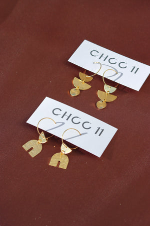 X GOLD PLATED GEOMETRIC CHARMS EARRING 11