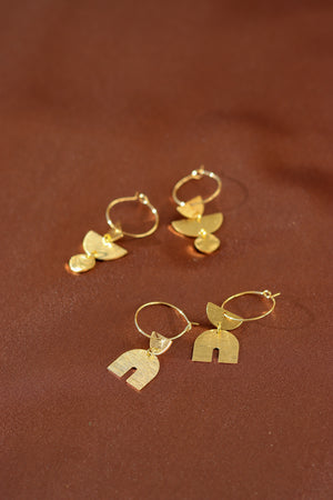 X GOLD PLATED GEOMETRIC CHARMS EARRING 11