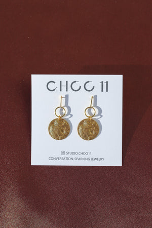 X-GOLD PLATED HAMMERD ROUND EARRING 19