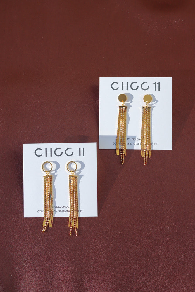 X-GOLD-PLATED FRINGE EARRING