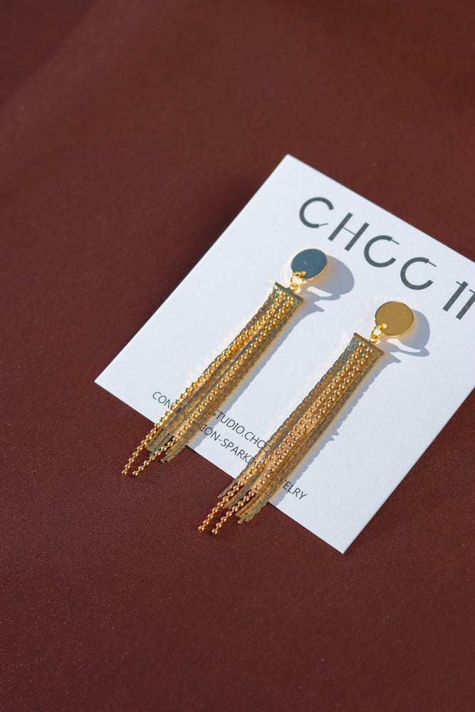 X-GOLD-PLATED FRINGE EARRING